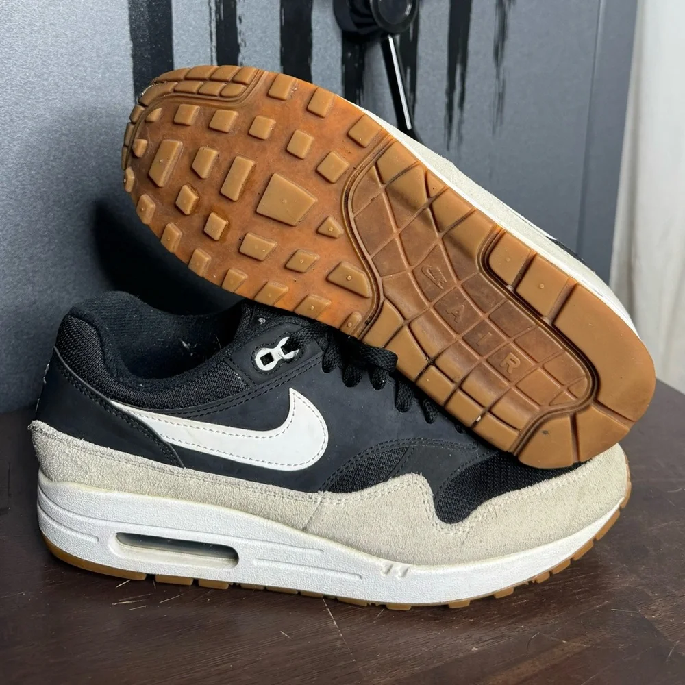 Nike Air Max 1 Black Light Bone 🦴 - Picture 8 of 10
